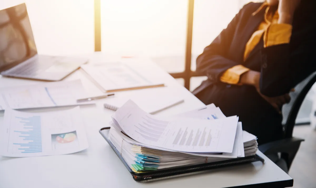 Jak zawiesić działalność gospodarczą krok po kroku – praktyczny poradnik